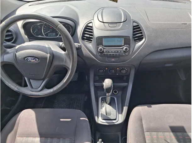 Car image 18