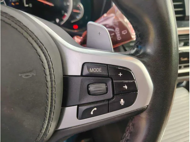 Car image 31