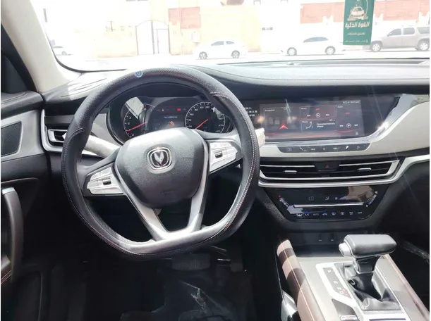 Car image 21