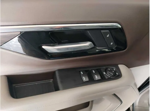 Car image 41