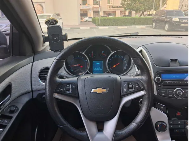 Car image 20