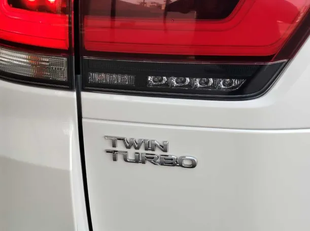 Car image 42