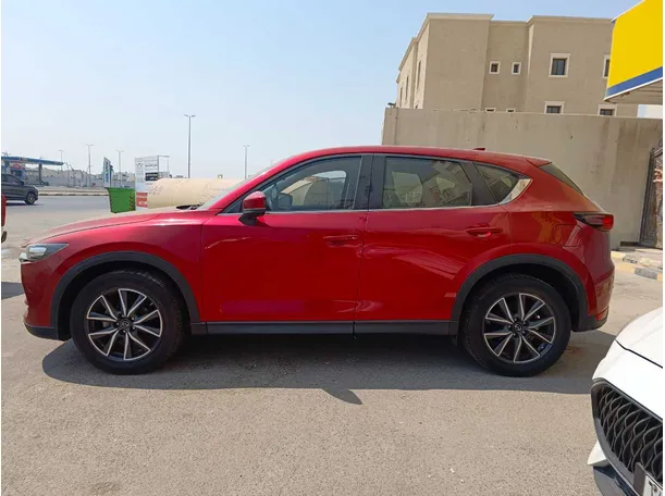 Car image 8