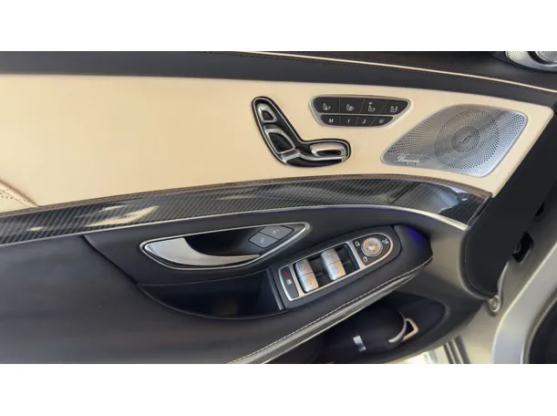 Car image 33