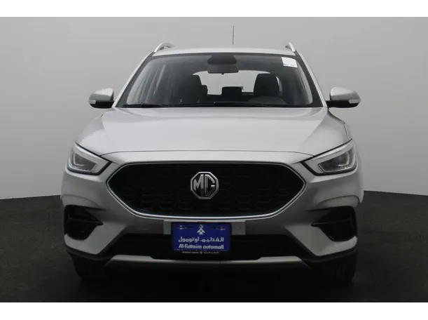 Car image 11
