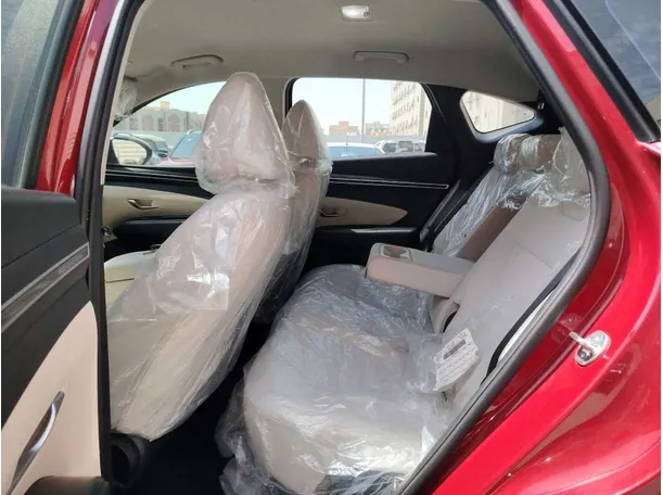 Car image 21