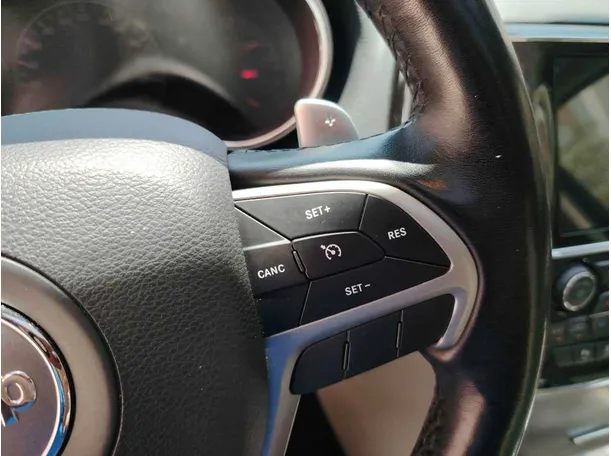 Car image 44
