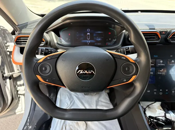 Car image 23