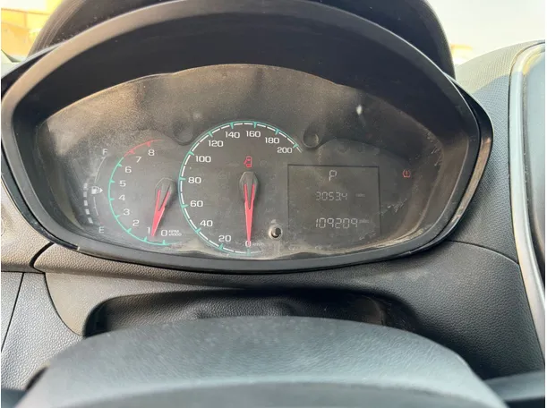 Car image 20