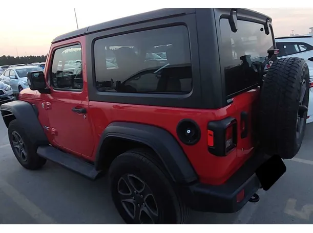 Car image 8