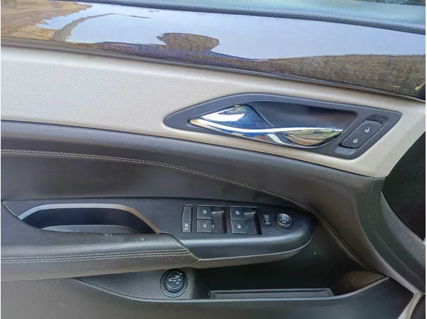Car image 33