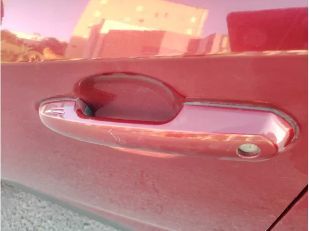 Car image 25