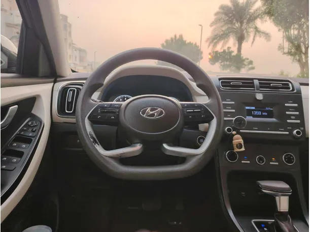 Car image 21
