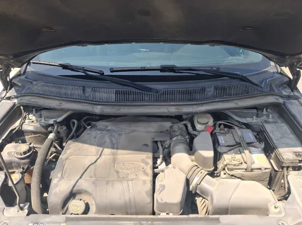 Car image 20