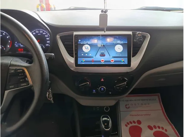 Car image 16