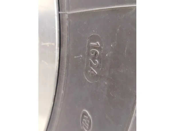 Car image 31