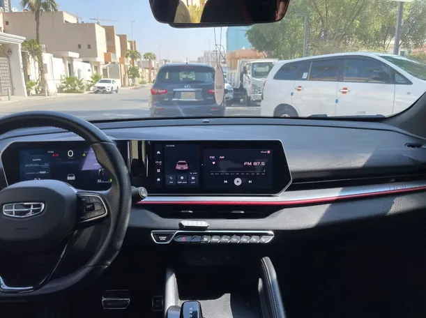Car image 20