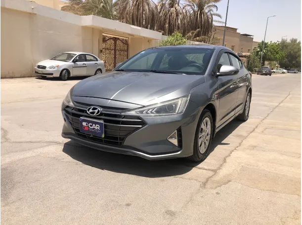 2019 Hyundai Elantra in Riyadh