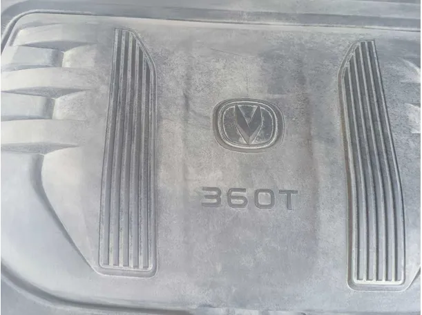 Car image 37