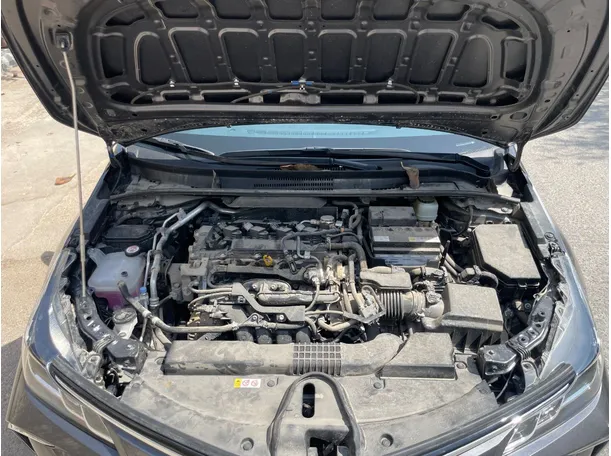 Car image 25