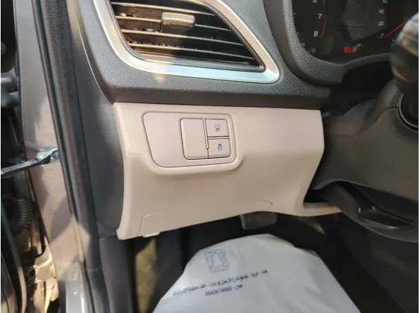 Car image 42