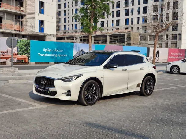 2017 Infiniti Q30 in UAE