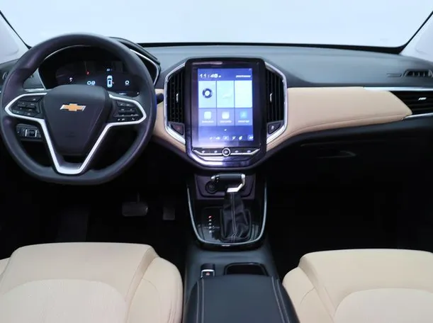 Car image 14