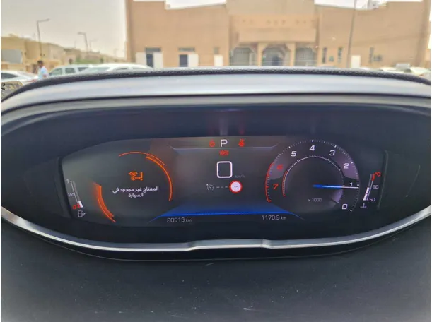 Car image 20