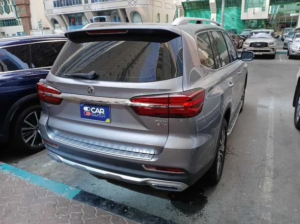 Car image 5