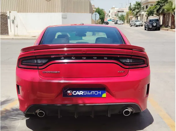 Car image 6