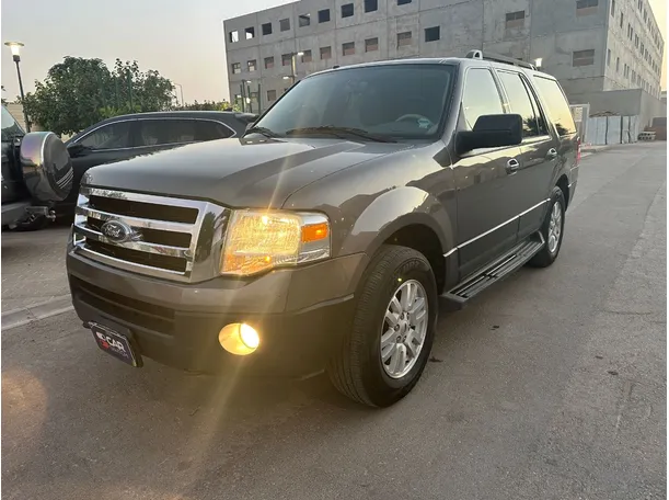 2014 Ford Expedition in KSA