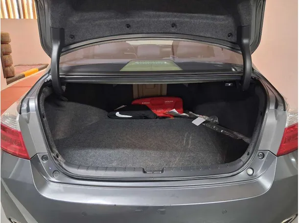 Car image 22