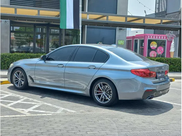 Car image 7