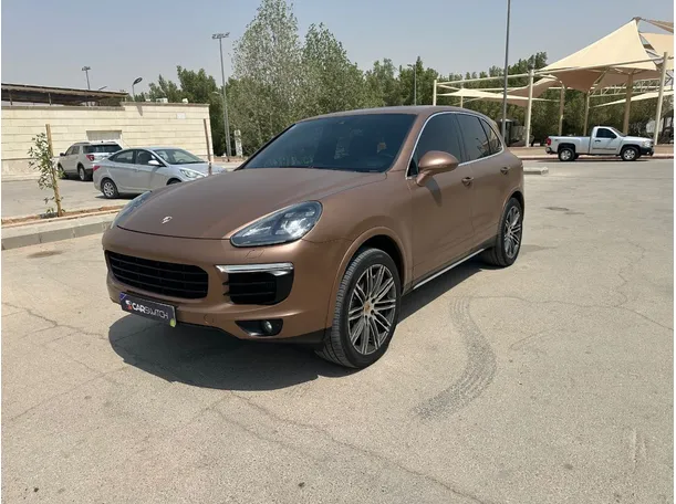 2015 Porsche Cayenne S in KSA