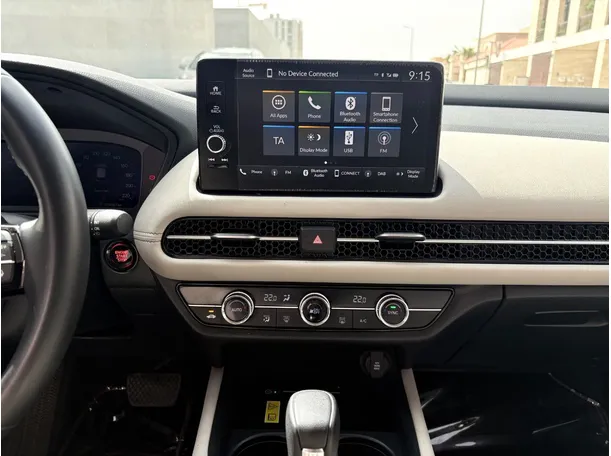 Car image 20