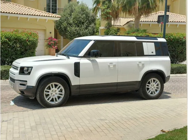Car image 8