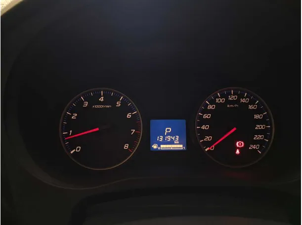 Car image 17
