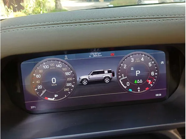 Car image 19