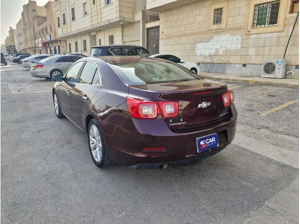 Car image 7