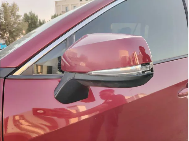 Car image 26