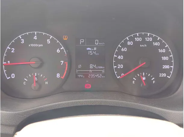 Car image 23