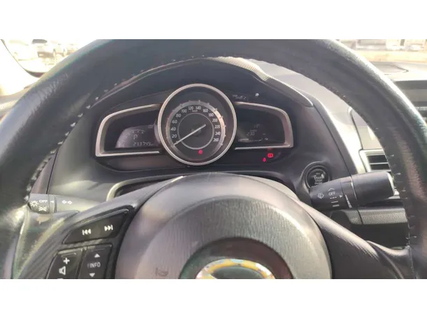 Car image 23