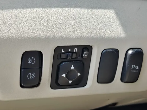 Car image 31