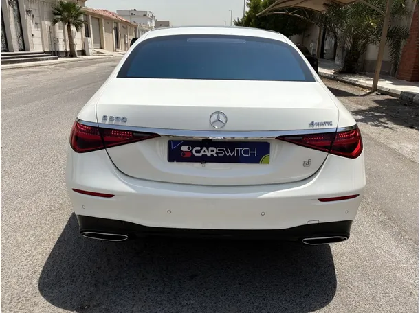 Car image 6