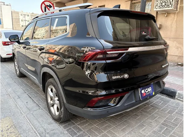 Car image 6