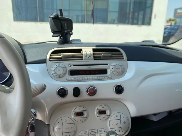 Car image 15