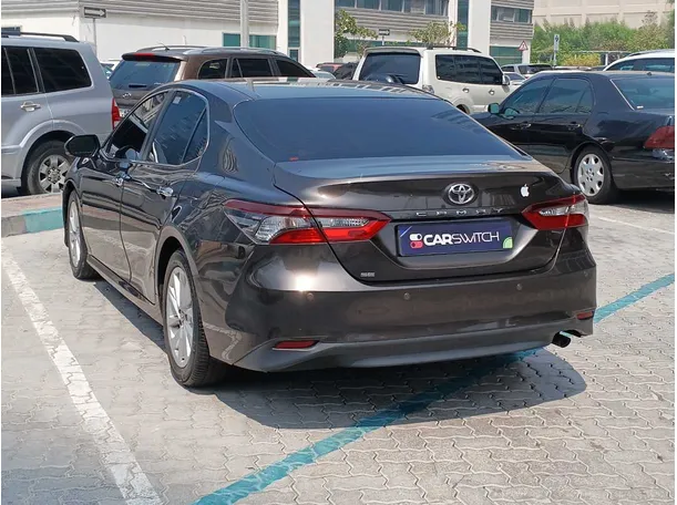 Car image 7
