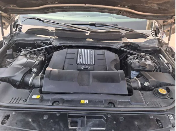 Car image 20