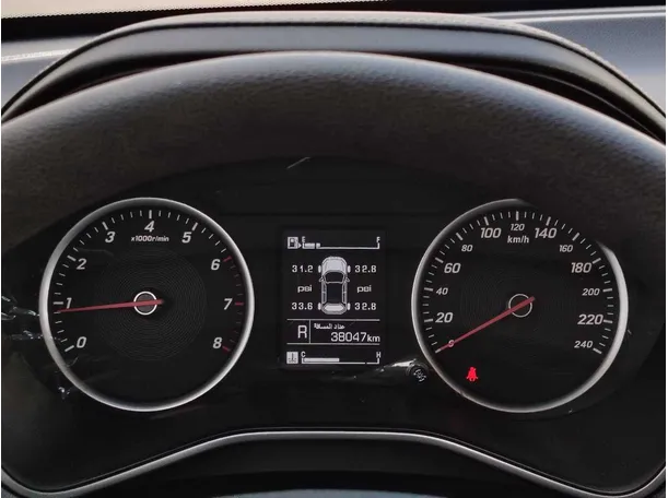 Car image 21