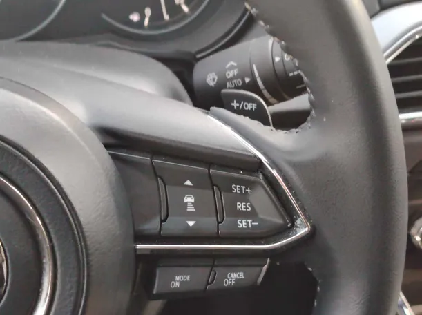 Car image 23